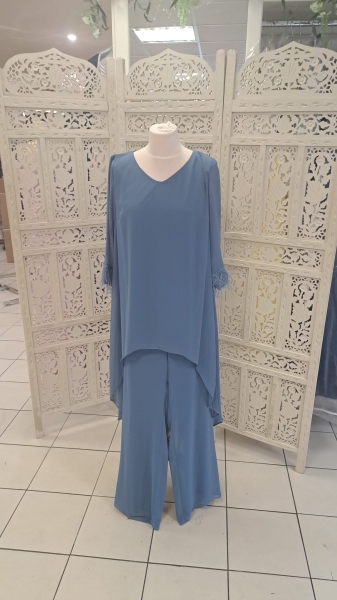 7390 - Teal Trouser Suit